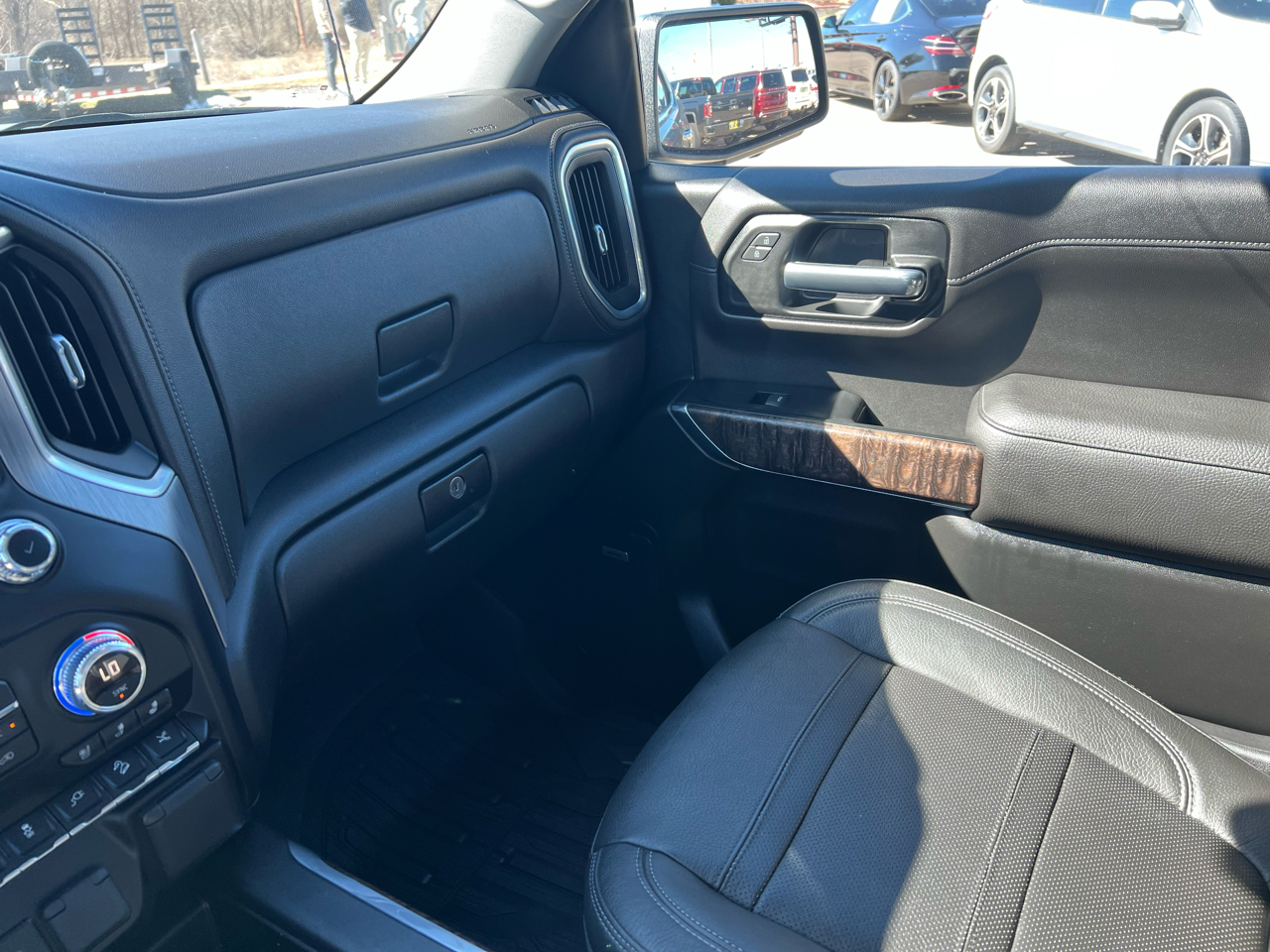 GMC Sierra 1500 4WD Crew Cab 147" Denali 2019