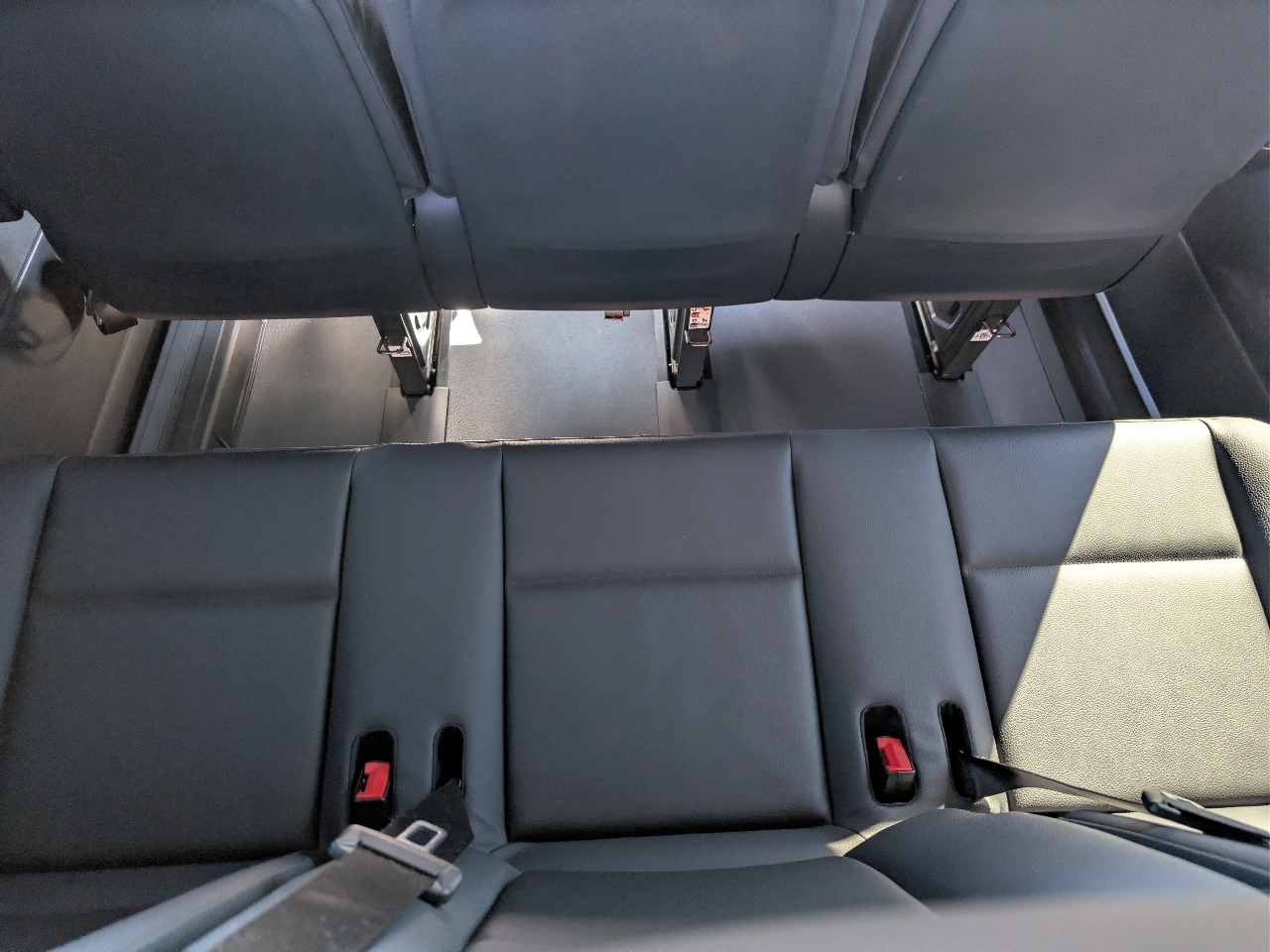 Mercedes-Benz Sprinter Passenger Van 2500 Standard Roof I4 Diesel HO 144" AWD 2026