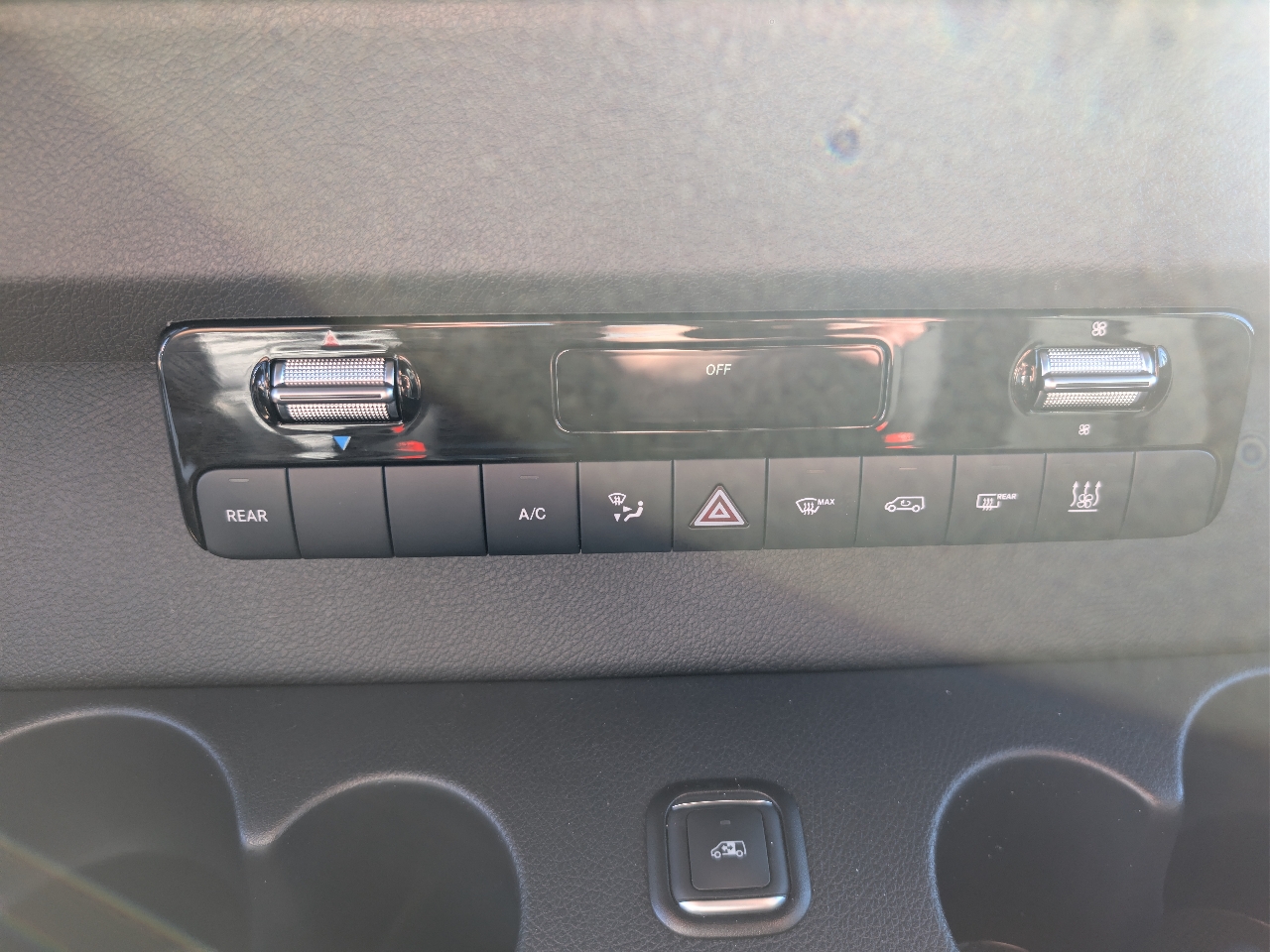 Mercedes-Benz Sprinter Passenger Van 2500 Standard Roof I4 Diesel HO 144" AWD 2026