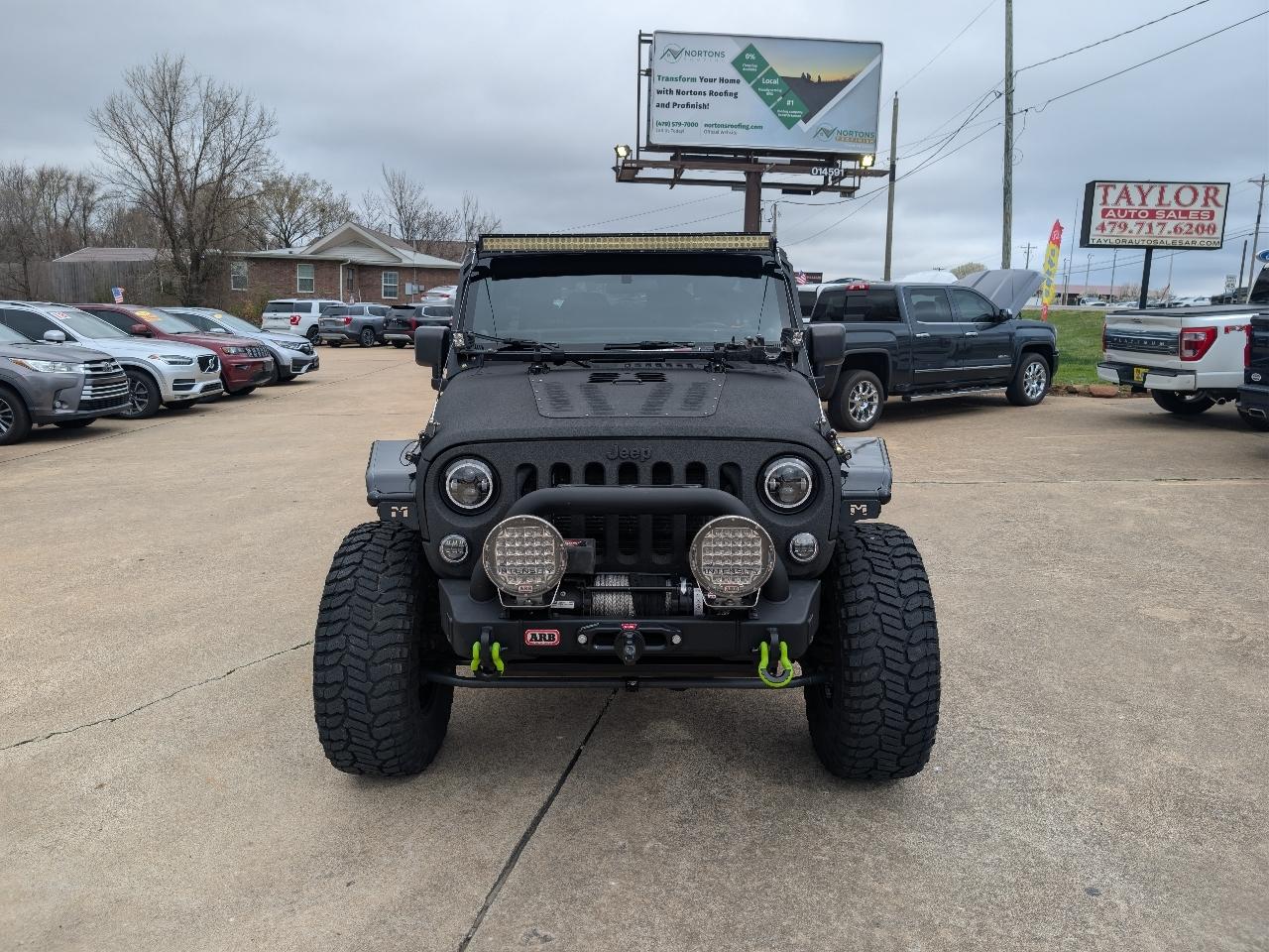 Jeep Wrangler Unlimited 4WD 4dr Rubicon 2012