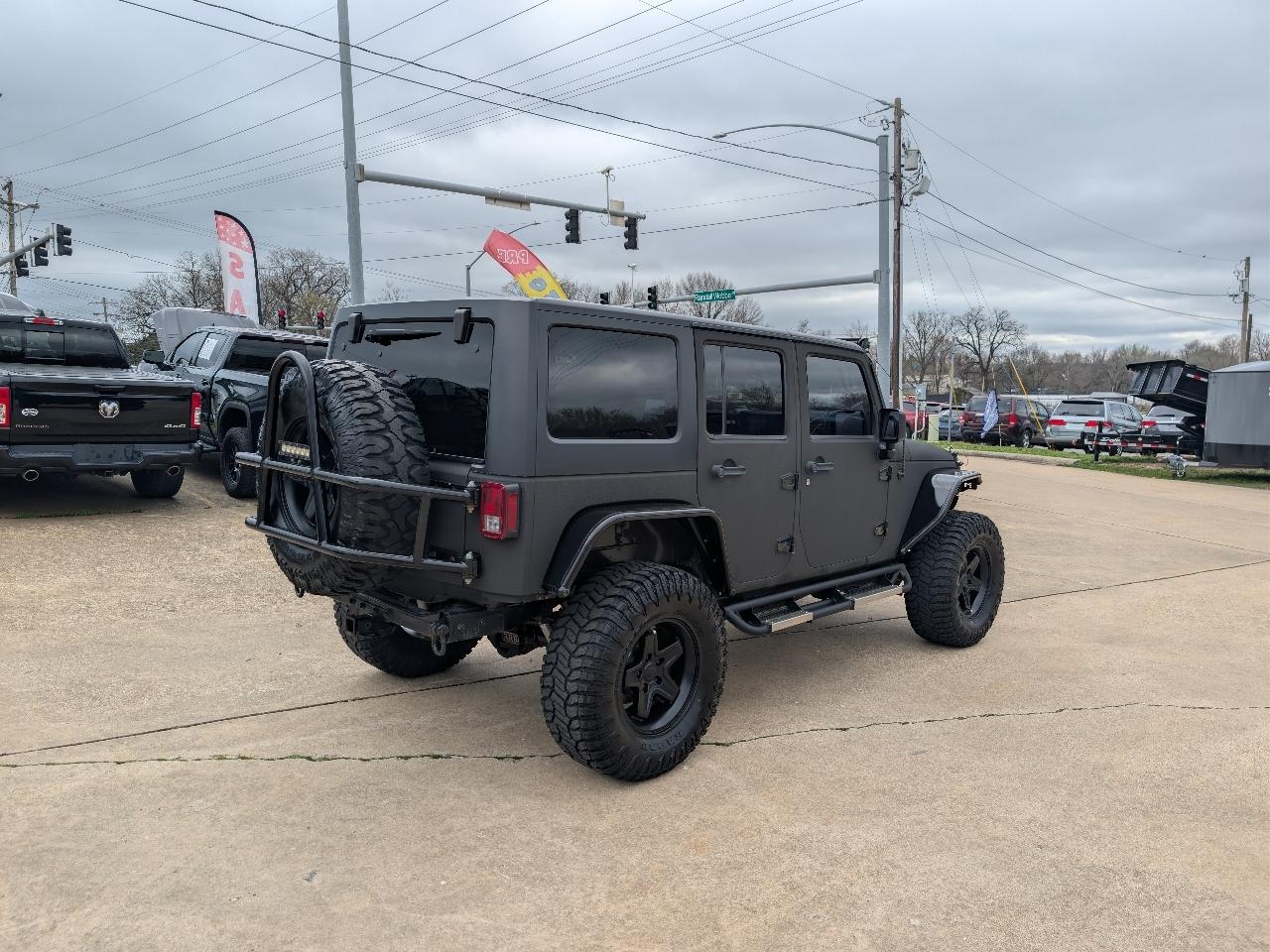 Jeep Wrangler Unlimited 4WD 4dr Rubicon 2012