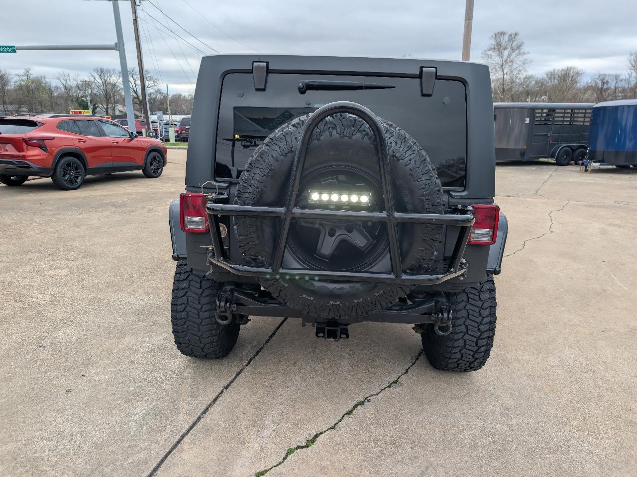 Jeep Wrangler Unlimited 4WD 4dr Rubicon 2012