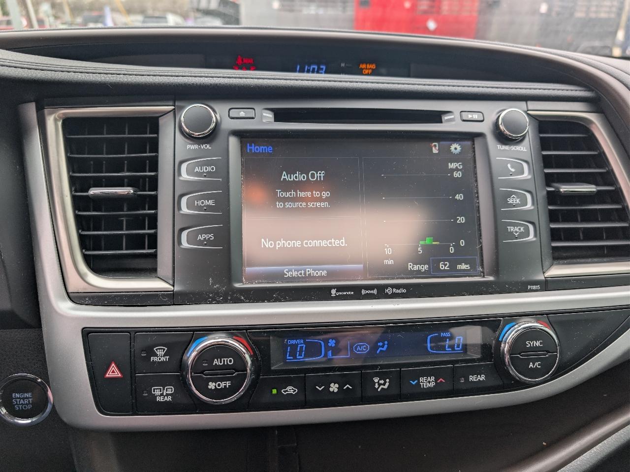 Toyota Highlander XLE AWD V6 2019