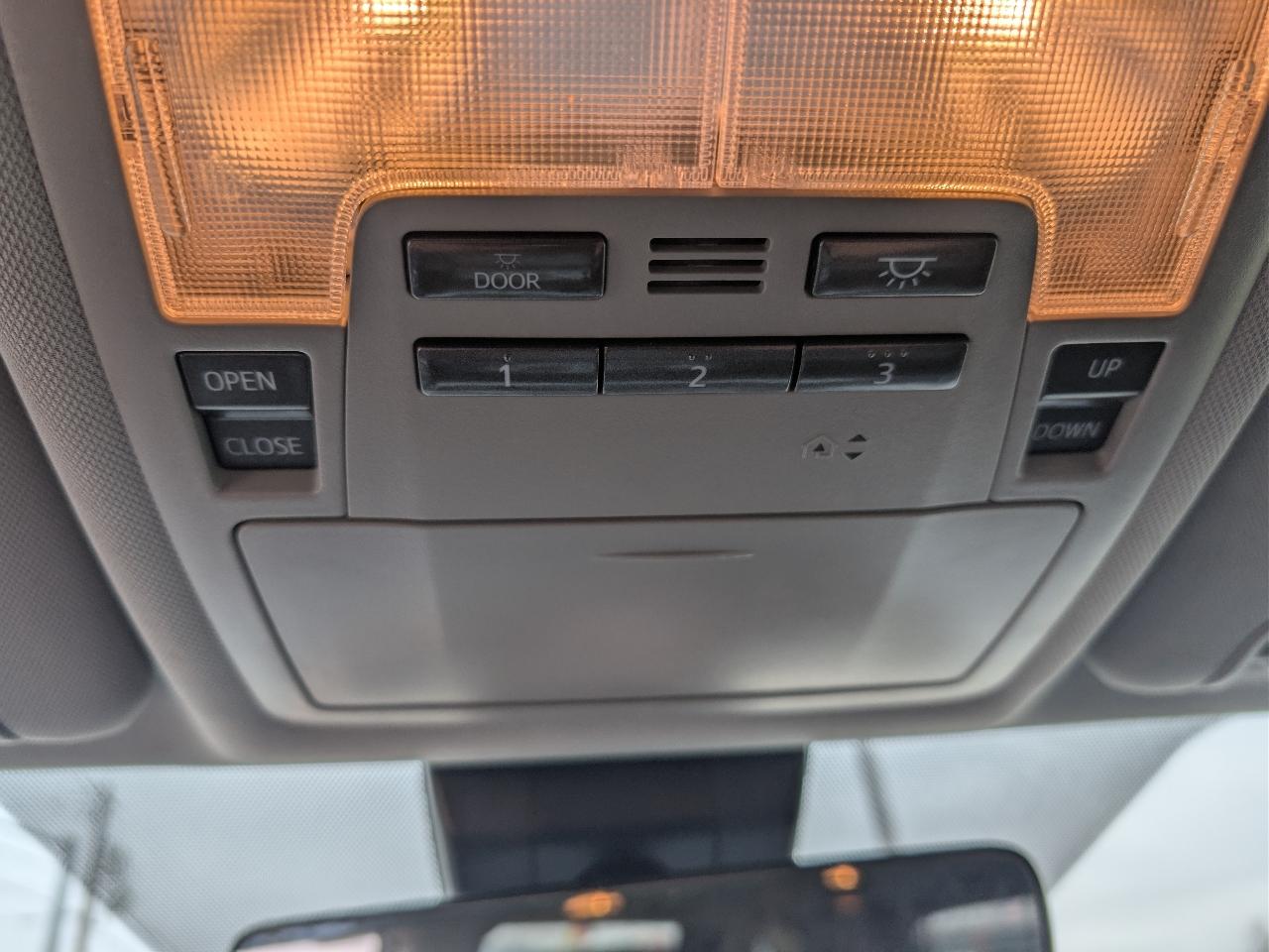 Toyota Highlander XLE AWD V6 2019