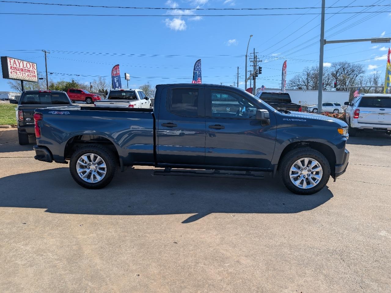 Chevrolet Silverado 1500 4WD Double Cab 147" Custom 2019