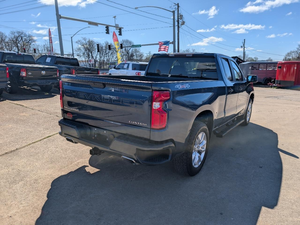 Chevrolet Silverado 1500 4WD Double Cab 147" Custom 2019