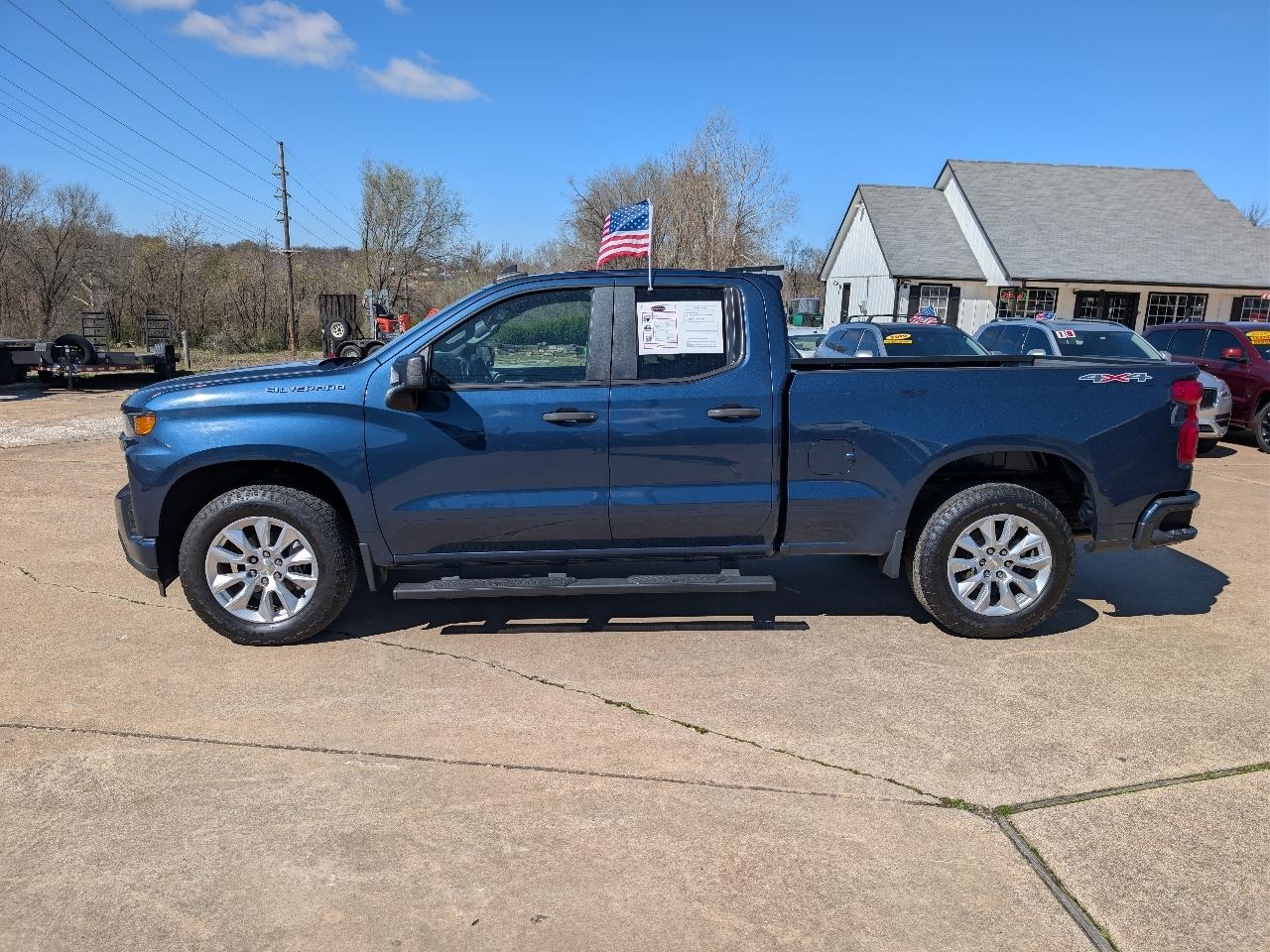 Chevrolet Silverado 1500 4WD Double Cab 147" Custom 2019