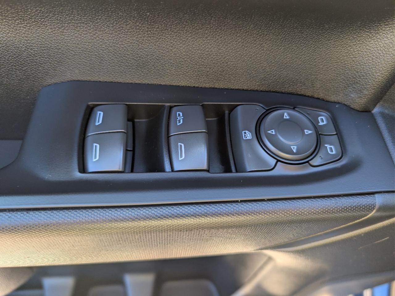 Chevrolet Silverado 1500 4WD Double Cab 147" Custom 2019