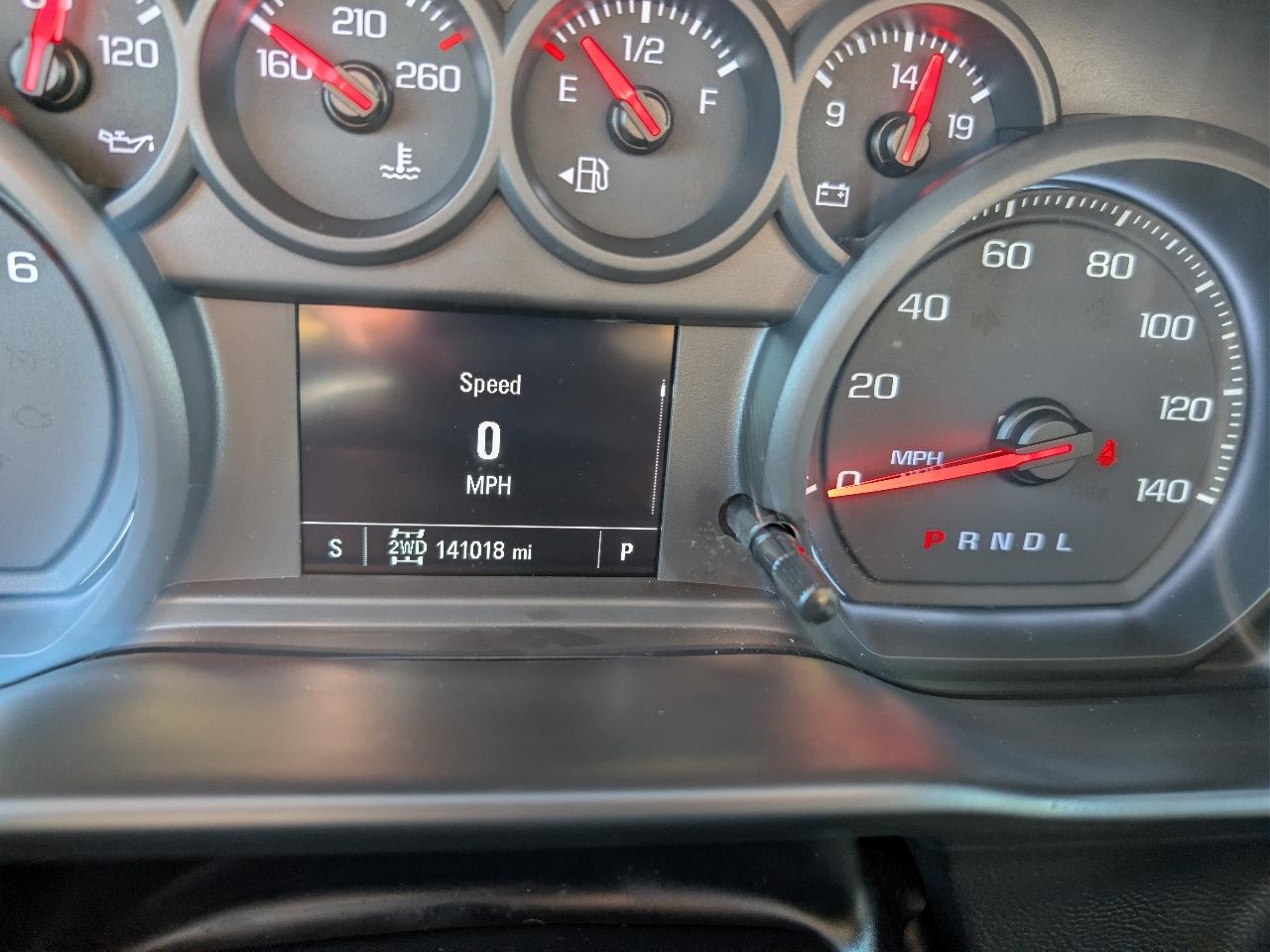 Chevrolet Silverado 1500 4WD Double Cab 147" Custom 2019