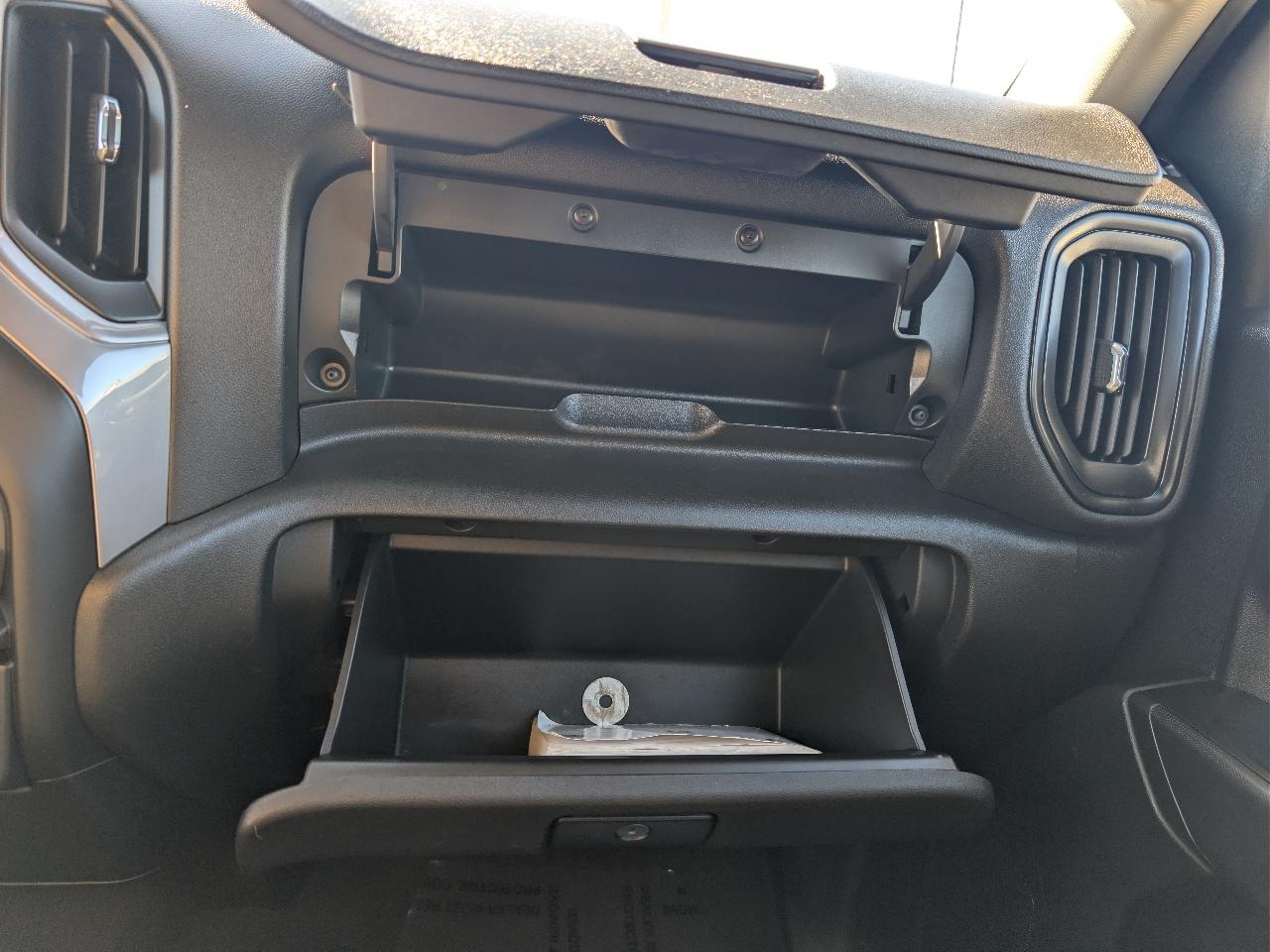 Chevrolet Silverado 1500 4WD Double Cab 147" Custom 2019