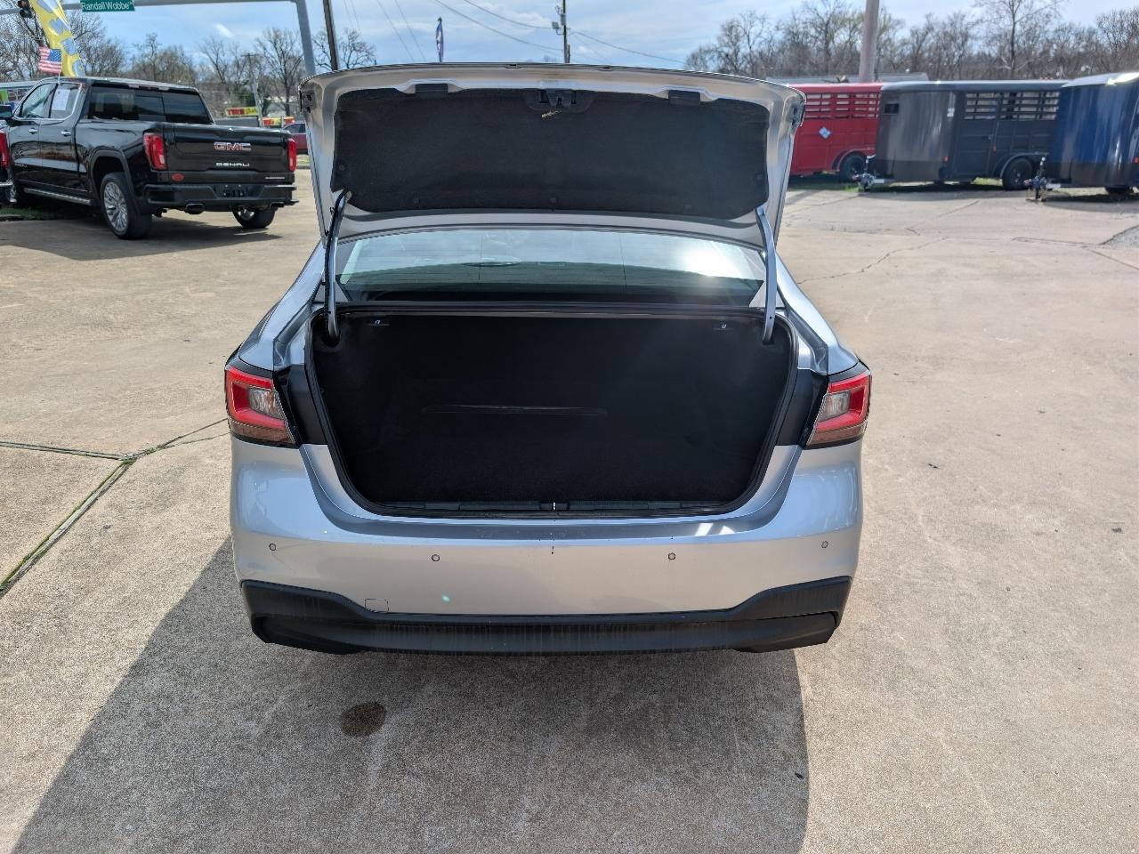 Subaru Legacy Limited CVT 2022