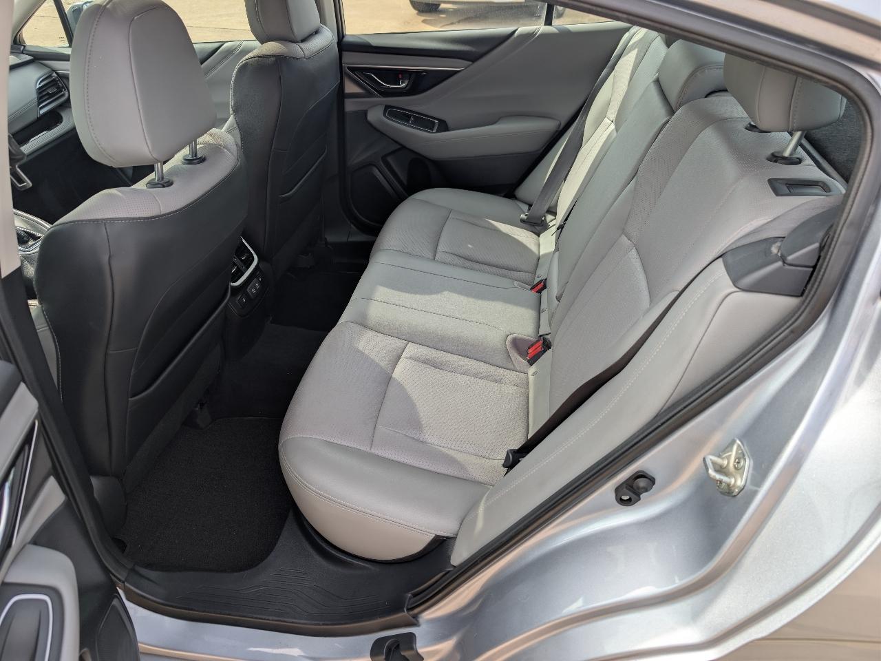 Subaru Legacy Limited CVT 2022