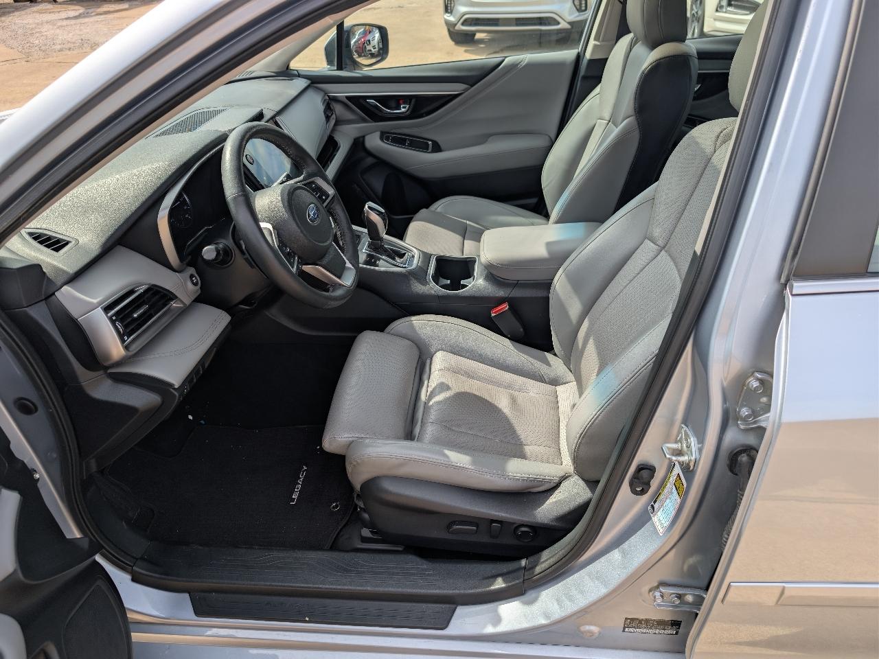 Subaru Legacy Limited CVT 2022