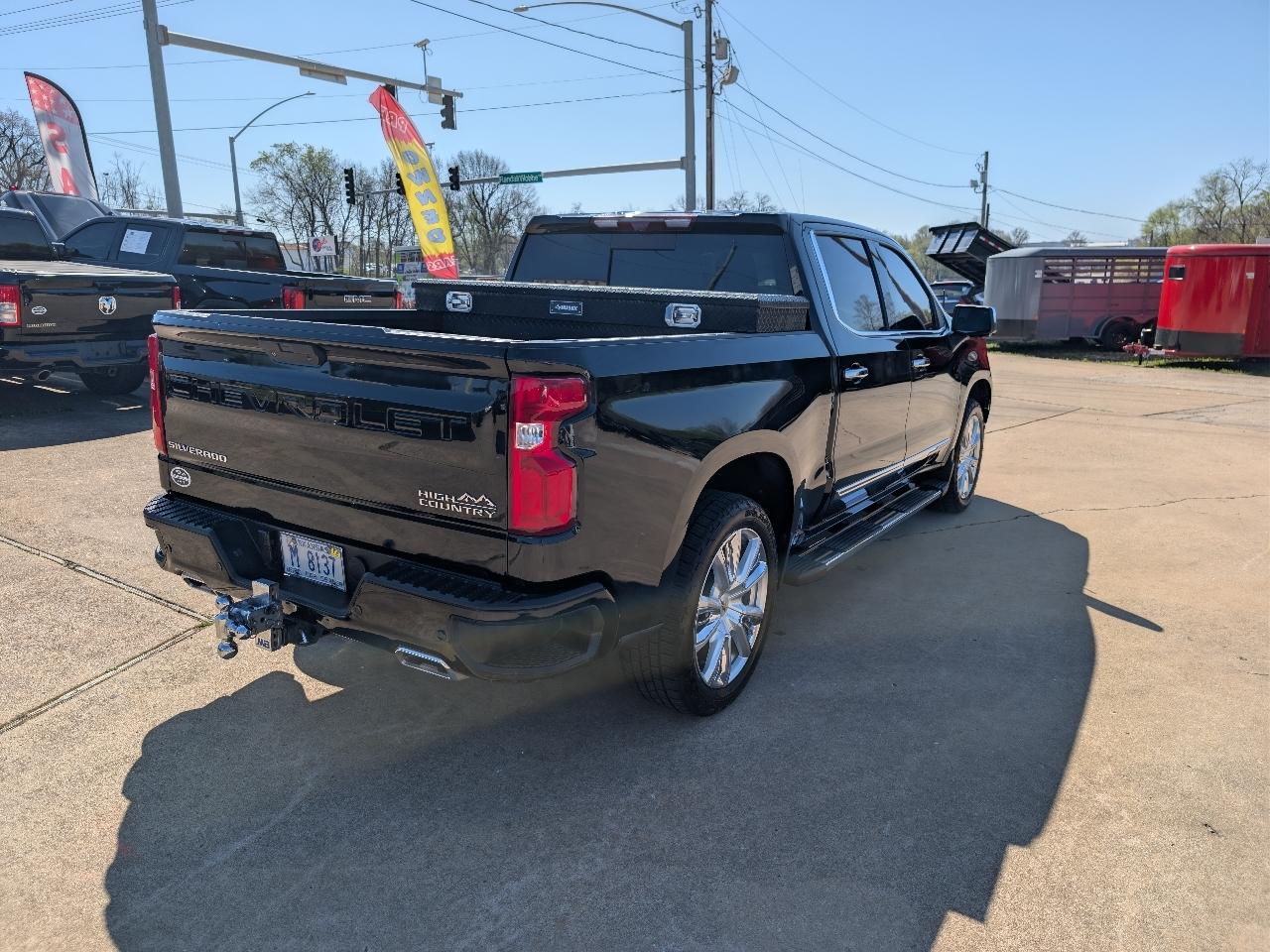 Chevrolet Silverado 1500 4WD Crew Cab 147" High Country 2022