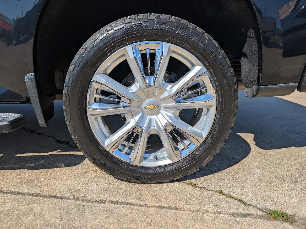 Chevrolet Silverado 1500 4WD Crew Cab 147" High Country 2022