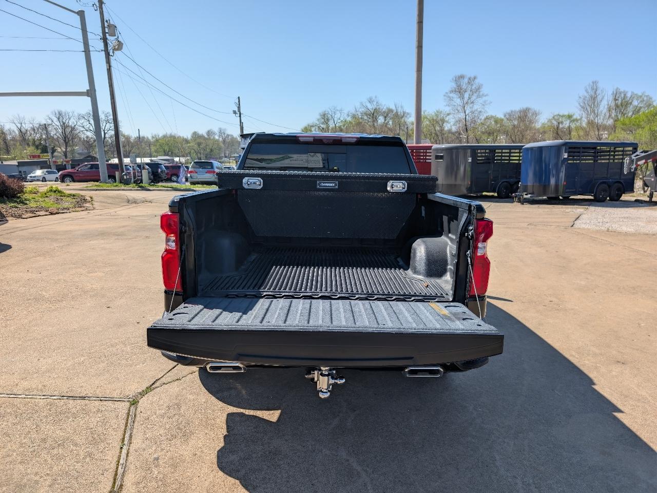 Chevrolet Silverado 1500 4WD Crew Cab 147" High Country 2022