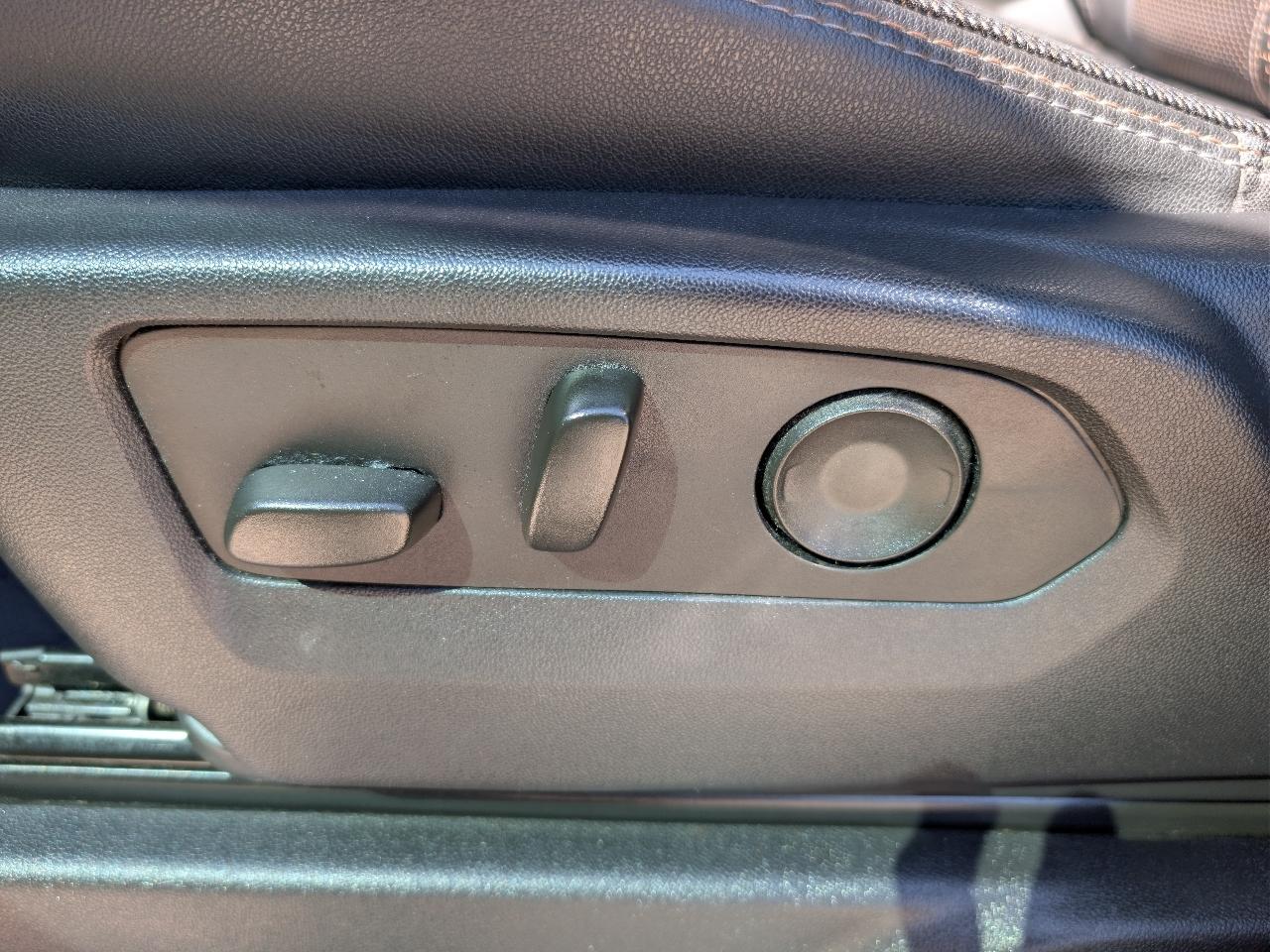 Chevrolet Silverado 1500 4WD Crew Cab 147" High Country 2022