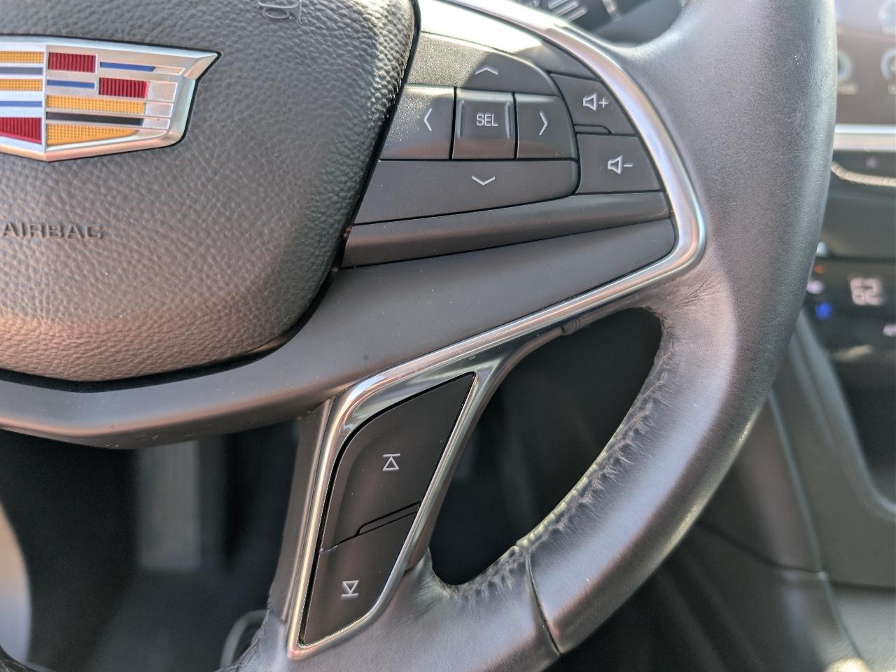 Cadillac XT5 AWD 4dr Premium Luxury 2017