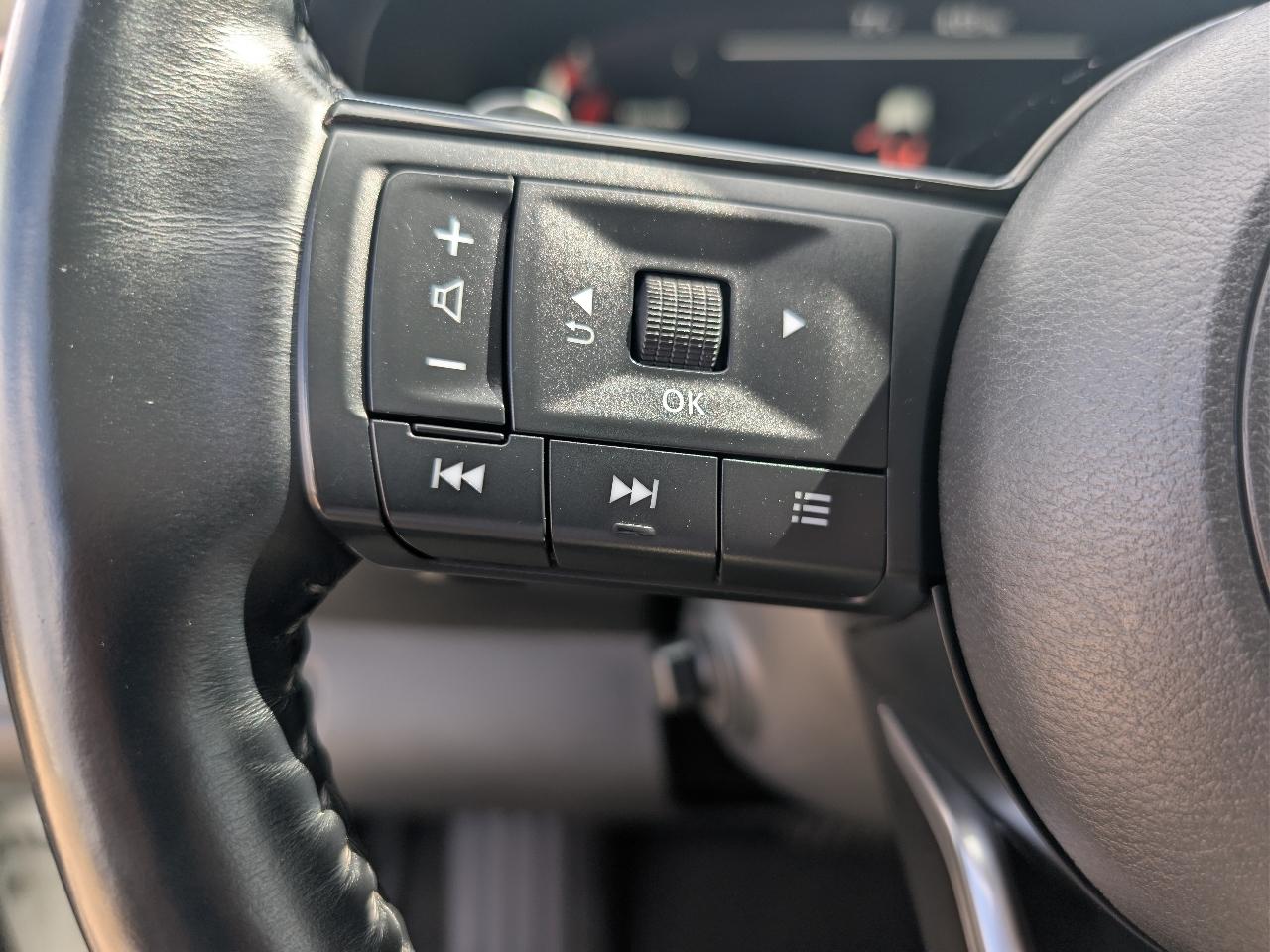 Nissan Pathfinder Platinum 4WD 2022