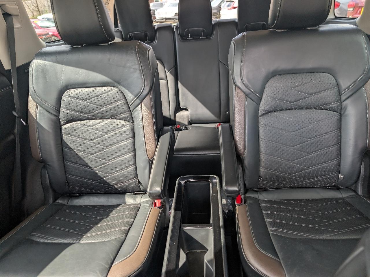 Nissan Pathfinder Platinum 4WD 2022