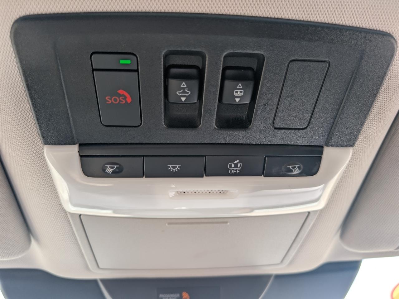 Nissan Pathfinder Platinum 4WD 2022