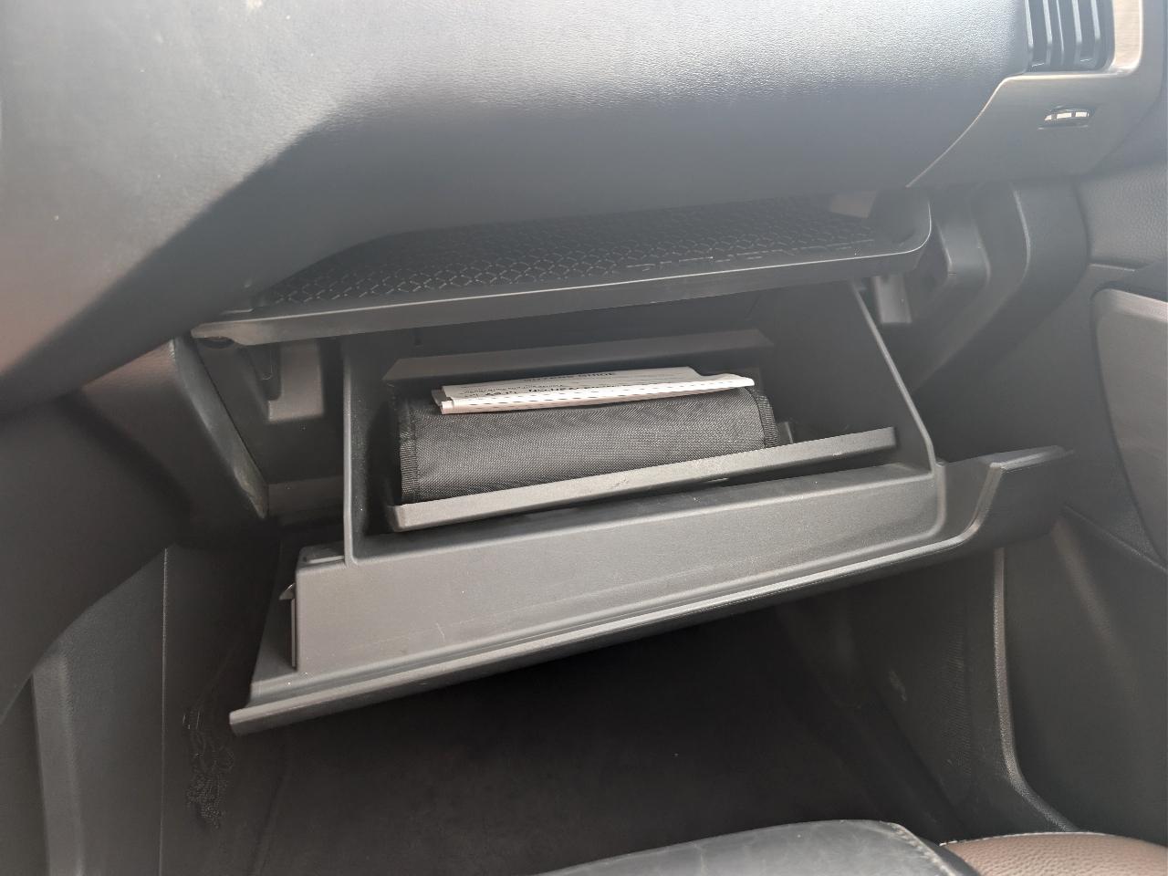 Nissan Pathfinder Platinum 4WD 2022