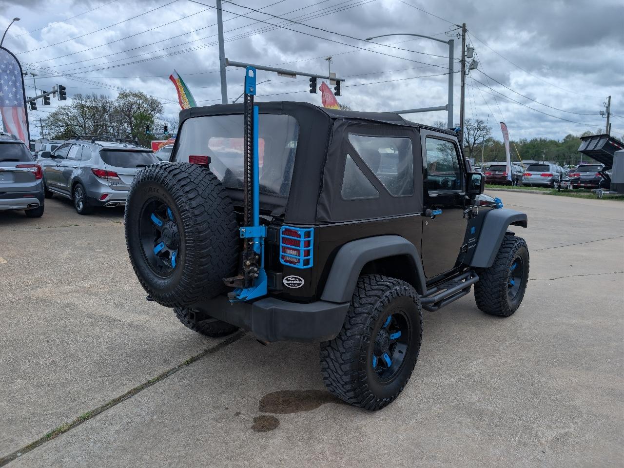 Jeep Wrangler 4WD 2dr Sport 2016