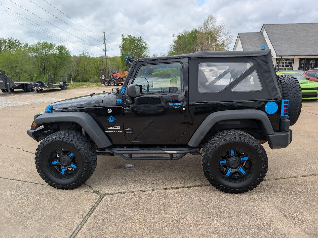 Jeep Wrangler 4WD 2dr Sport 2016