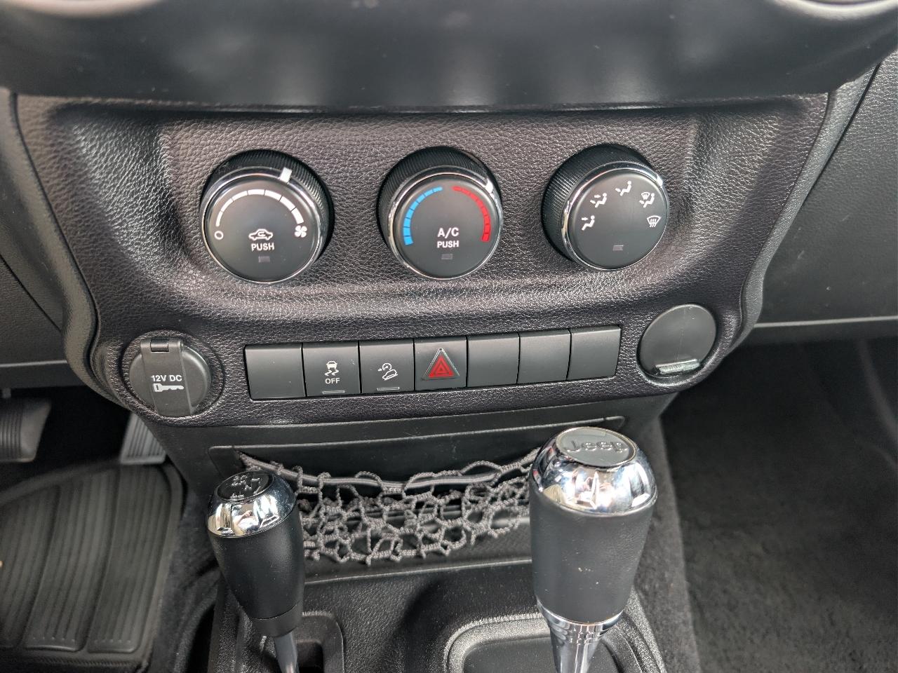 Jeep Wrangler 4WD 2dr Sport 2016