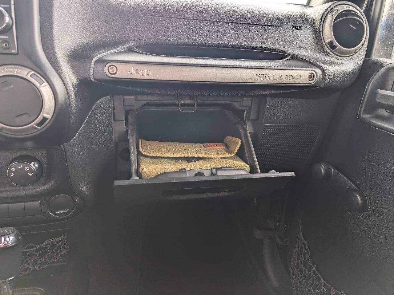 Jeep Wrangler 4WD 2dr Sport 2016