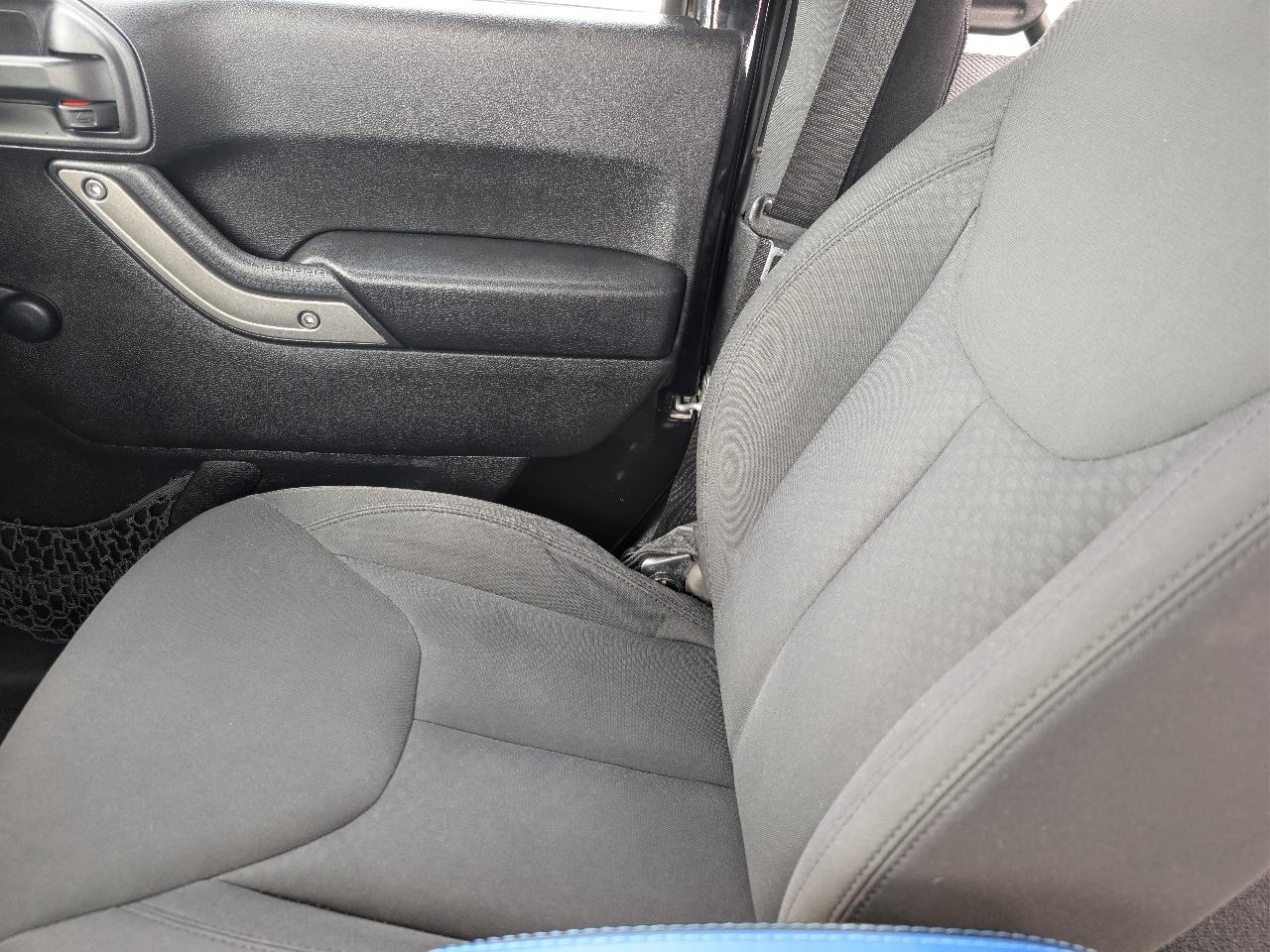 Jeep Wrangler 4WD 2dr Sport 2016