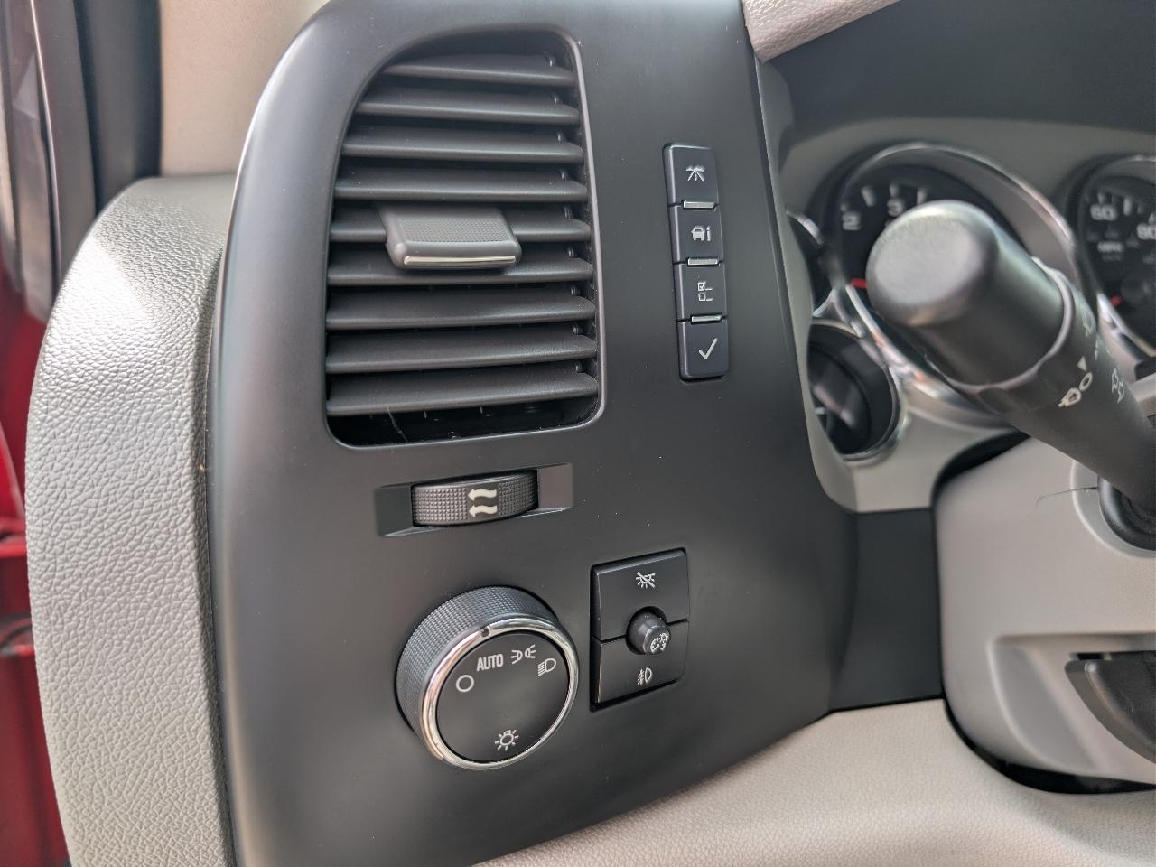 GMC Sierra 1500 4WD Reg Cab 119.0" SLE1 2007