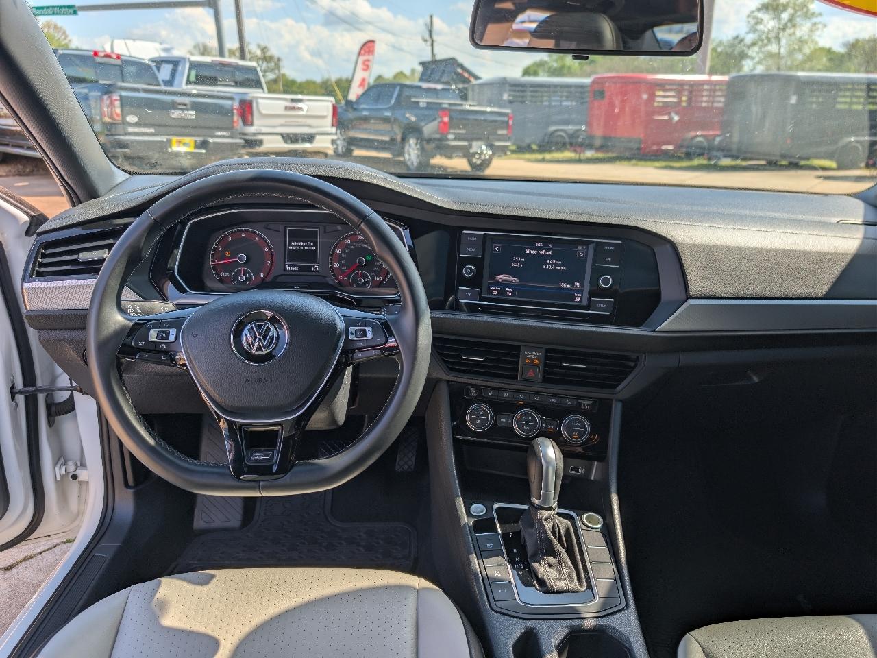 Volkswagen Jetta R-Line Auto 2019