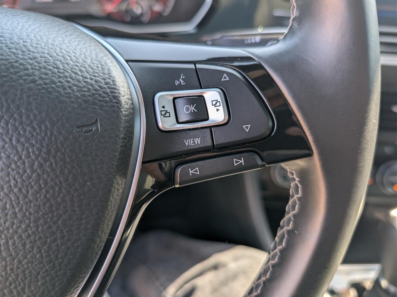 Volkswagen Jetta R-Line Auto 2019