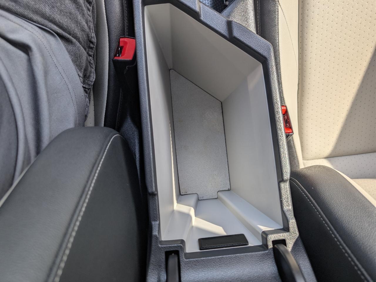 Volkswagen Jetta R-Line Auto 2019