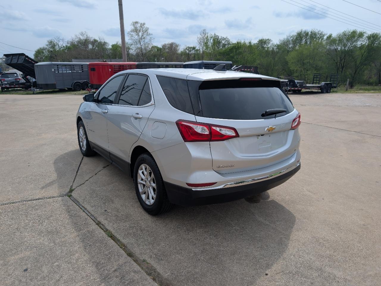 Chevrolet Equinox FWD 4dr LT w/1LT 2021