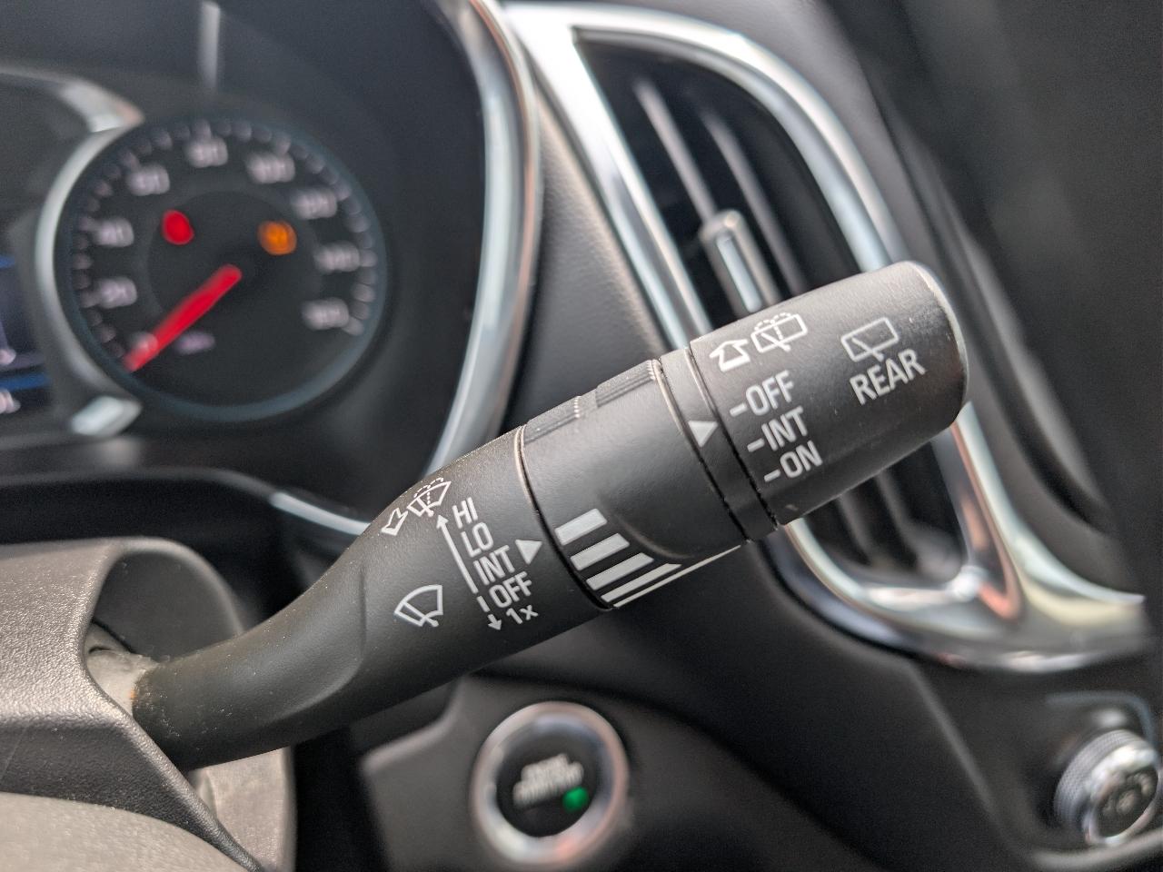 Chevrolet Equinox FWD 4dr LT w/1LT 2021