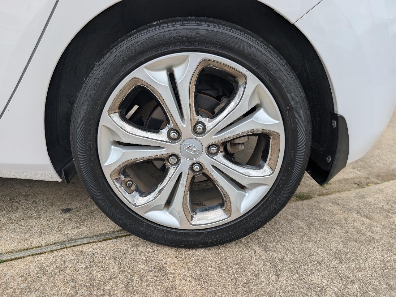 Hyundai Elantra GT 5dr HB Auto 2014