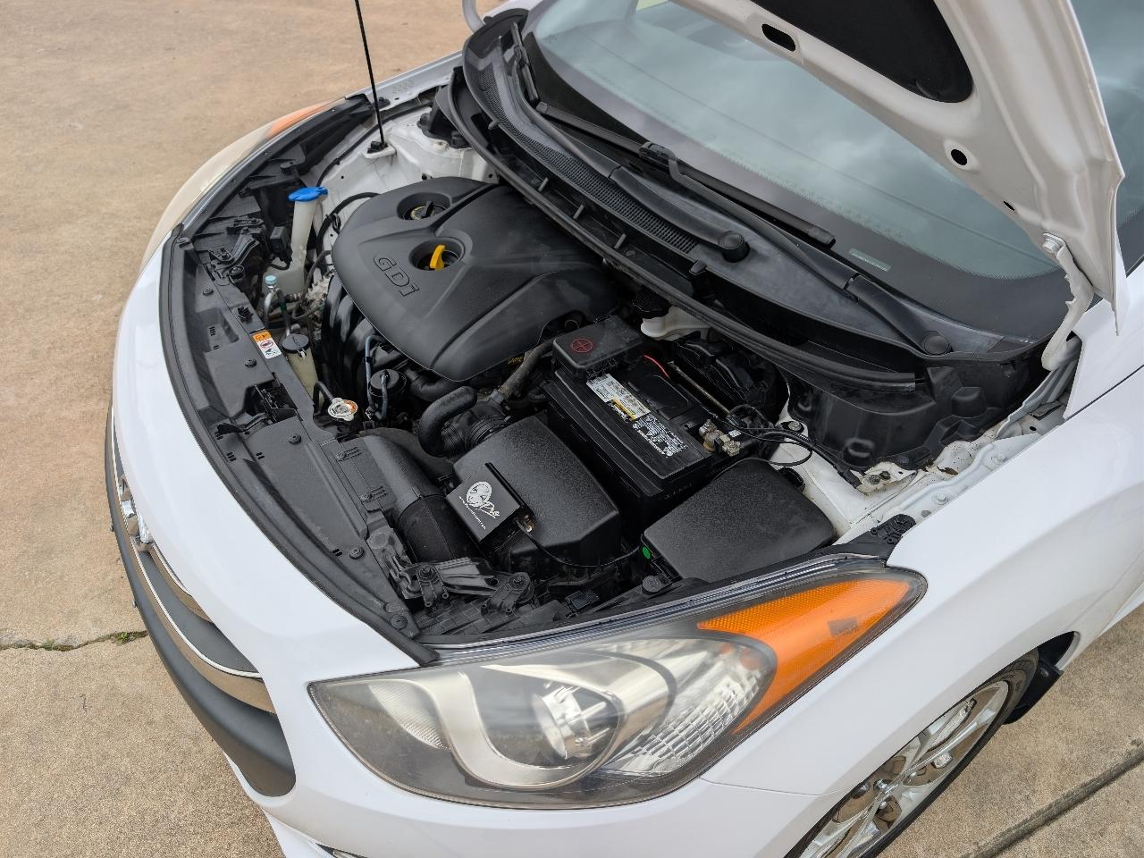 Hyundai Elantra GT 5dr HB Auto 2014