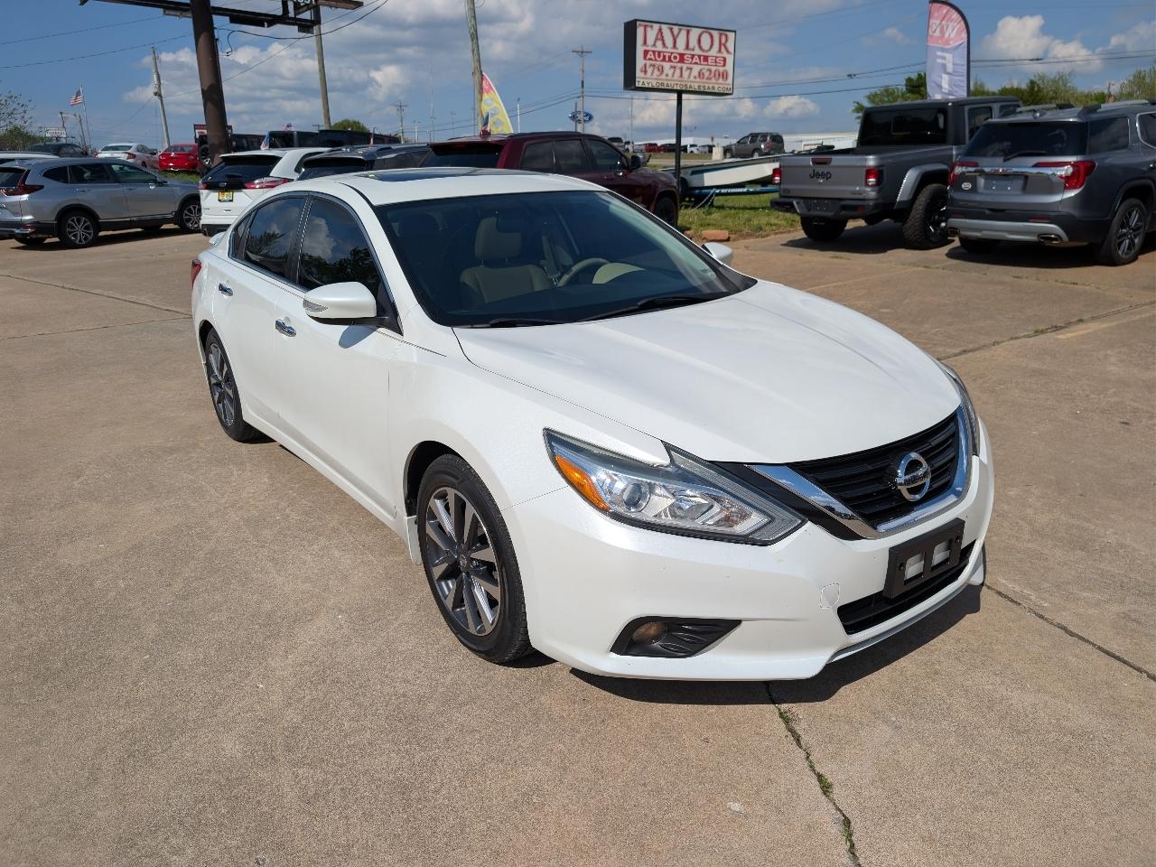 Nissan Altima 4dr Sdn I4 2.5 SL 2016