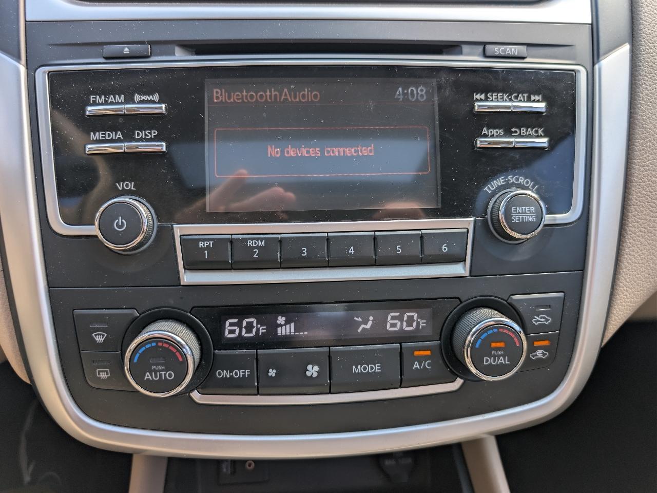 Nissan Altima 4dr Sdn I4 2.5 SL 2016