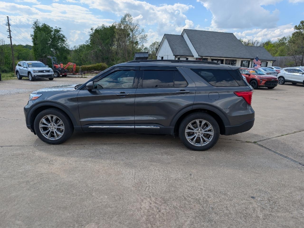 Ford Explorer XLT 4WD 2020