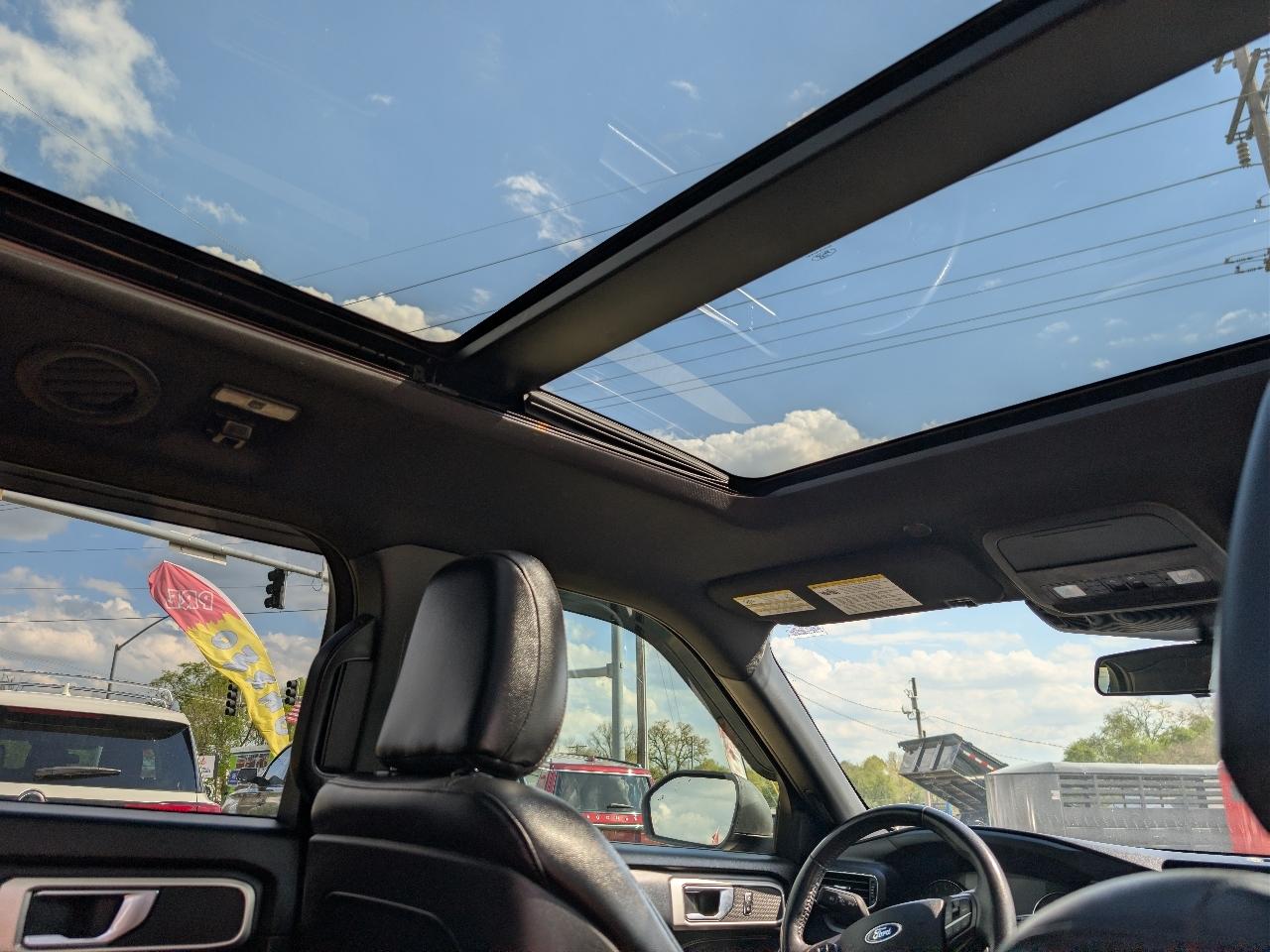 Ford Explorer XLT 4WD 2020