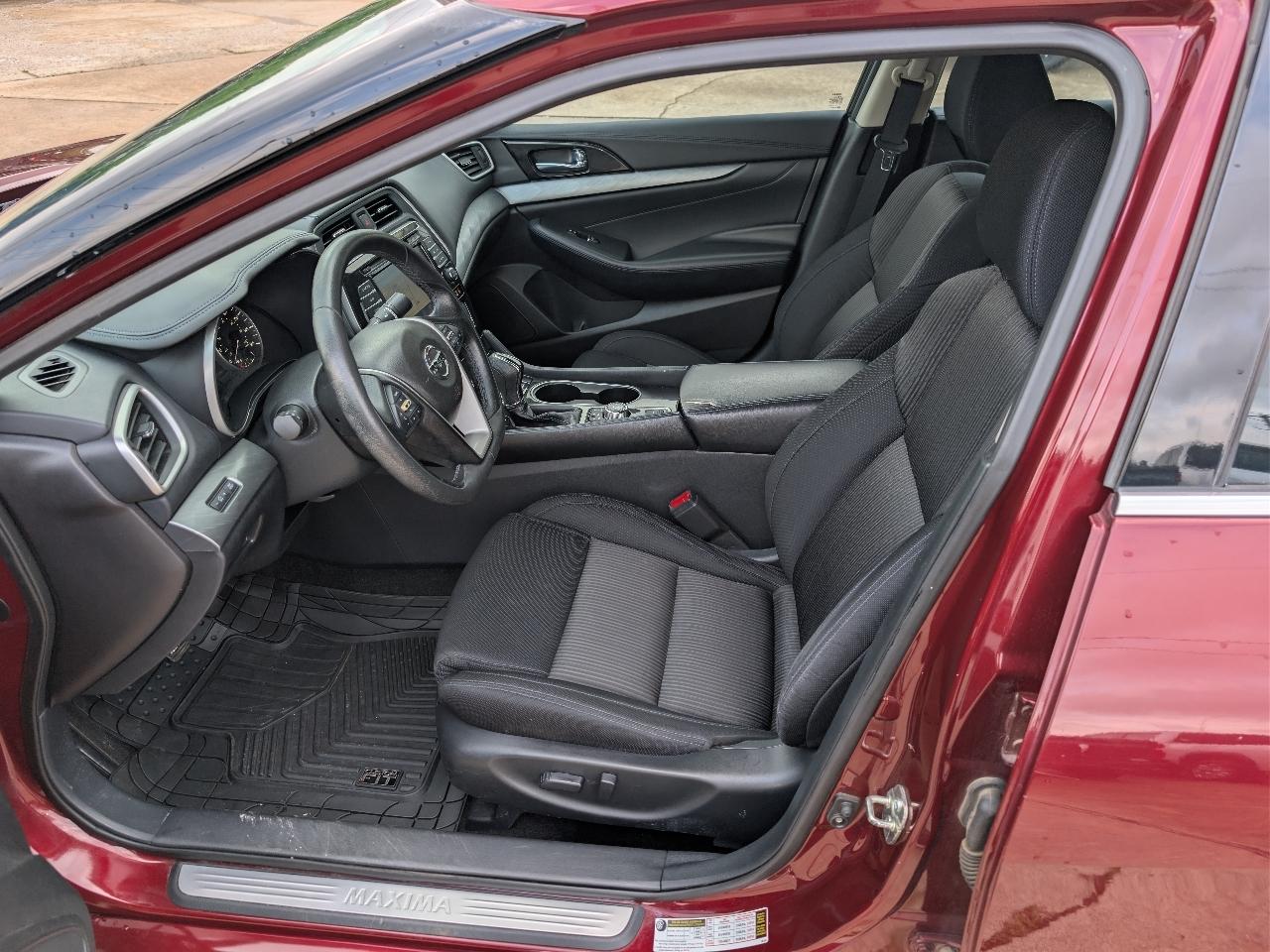 Nissan Maxima SV 3.5L *Ltd Avail* 2017