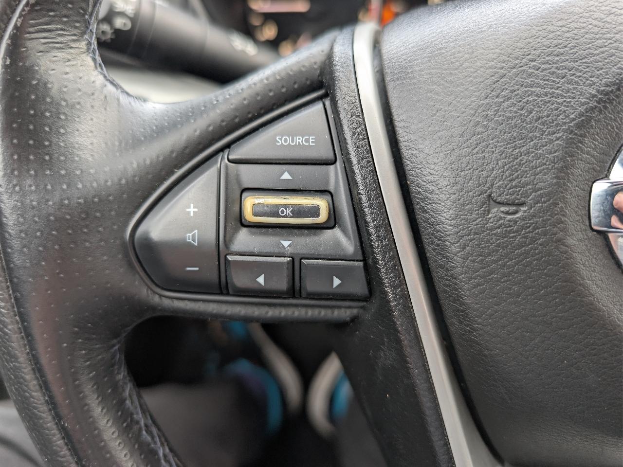 Nissan Maxima SV 3.5L *Ltd Avail* 2017