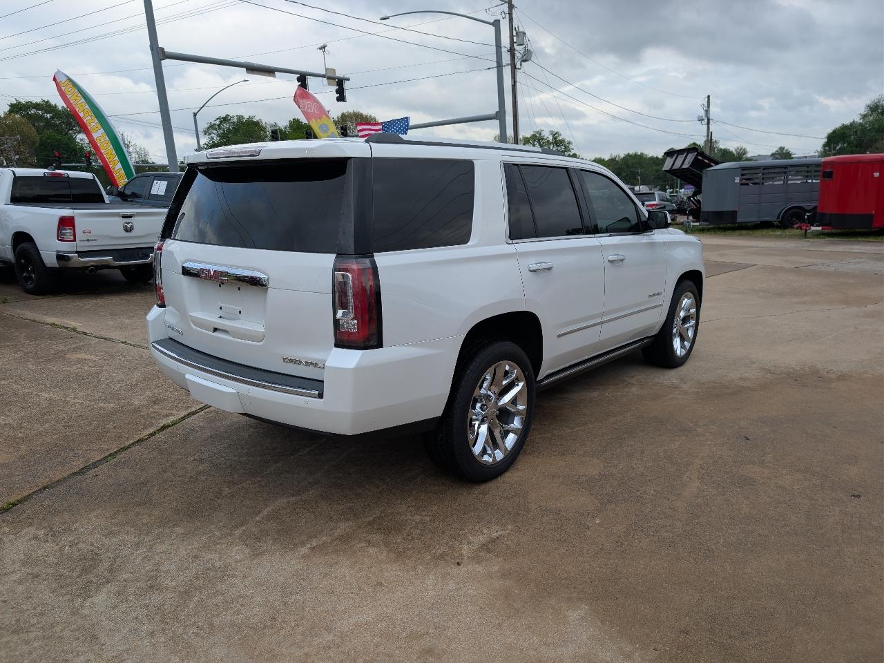 GMC Yukon 4WD 4dr Denali 2017