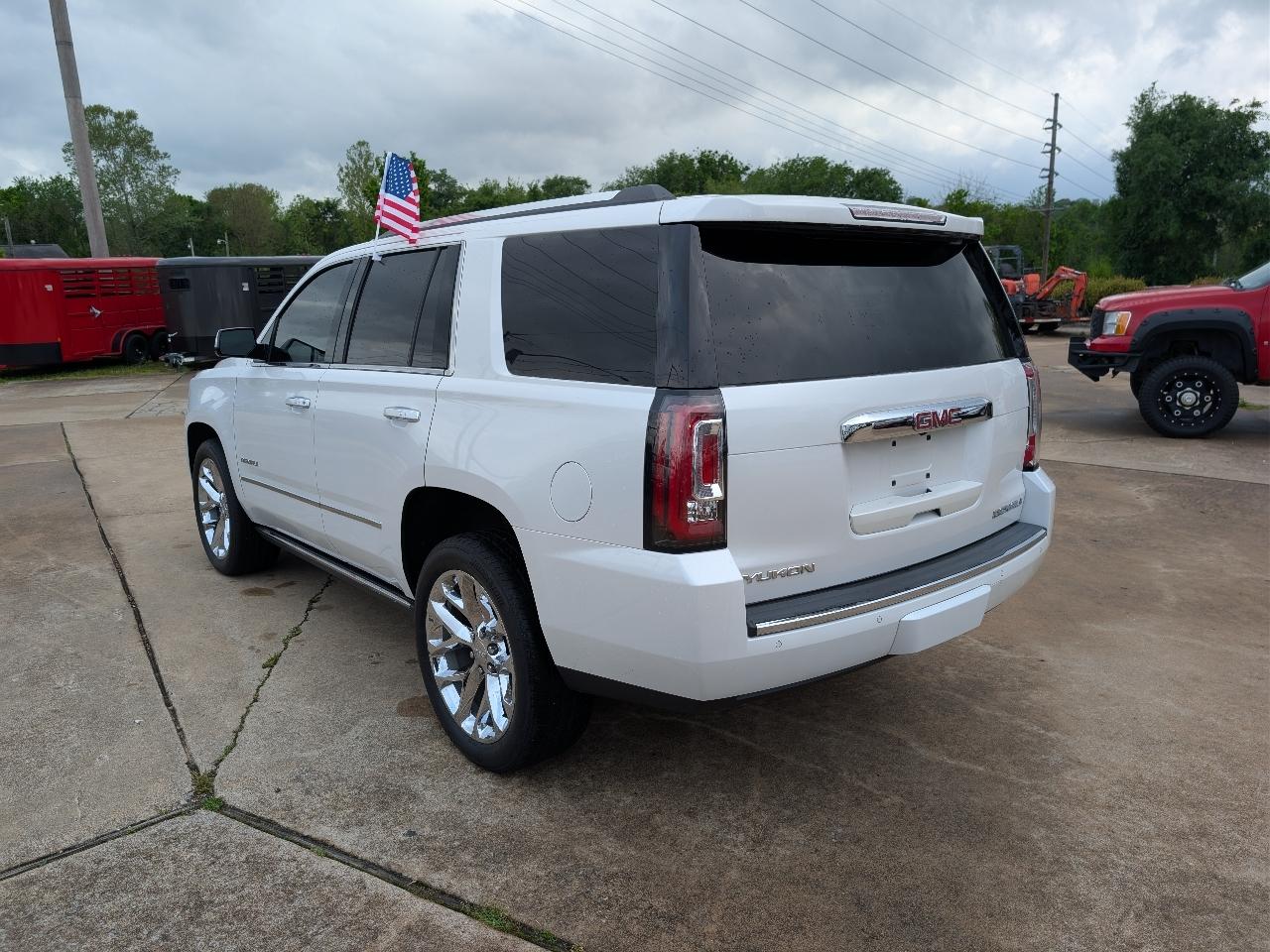GMC Yukon 4WD 4dr Denali 2017