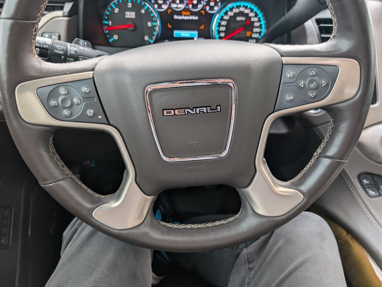 GMC Yukon 4WD 4dr Denali 2017