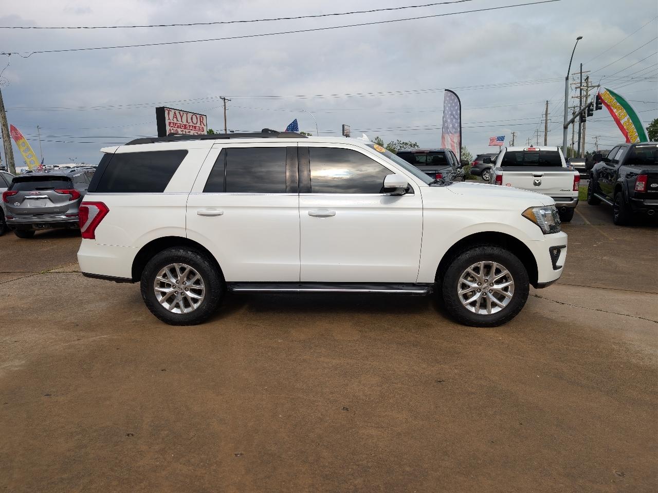 Ford Expedition XLT 4x4 2020