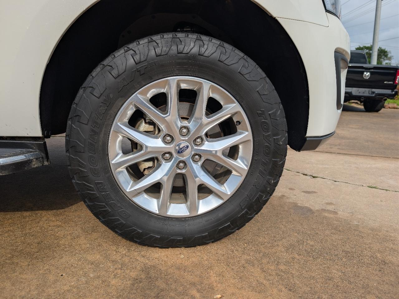 Ford Expedition XLT 4x4 2020